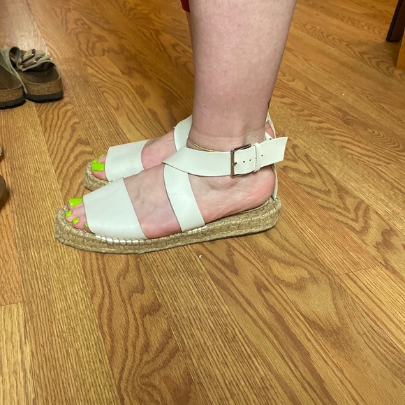 Zara style f21 sandal’s - Picture 1 of 4